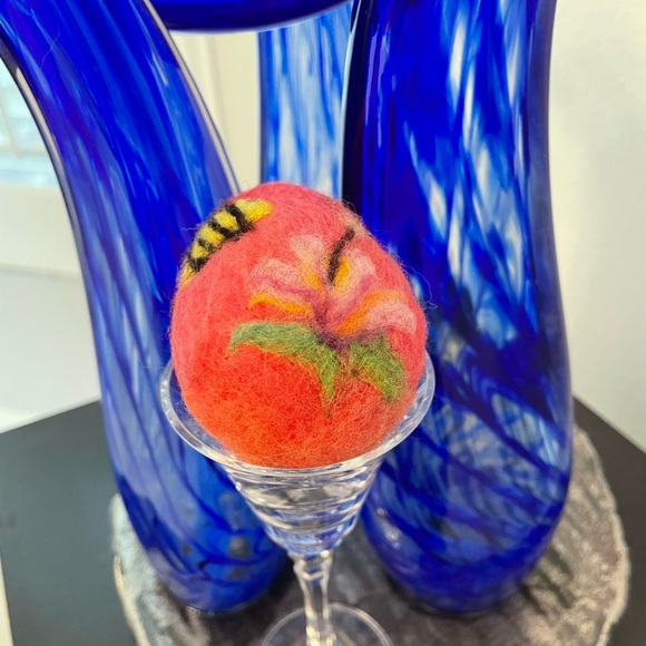 Hand crafted custom order needle felted eggs - Picture 7 of 16